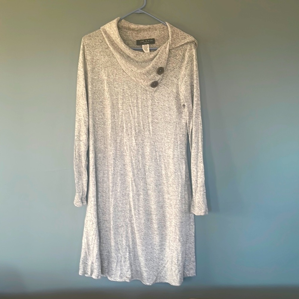 Grey dress w/ fun buttons, NWOT